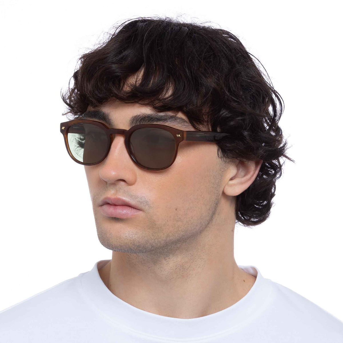 Le Specs Rudimentary – Marron – verres verts – portées
