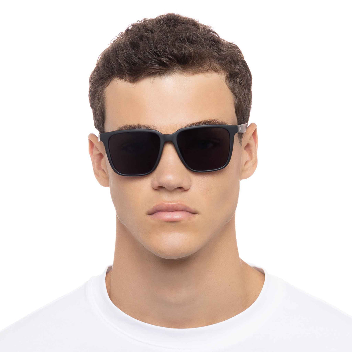 Le Specs Fair game – Noir – verres noirs – portées
