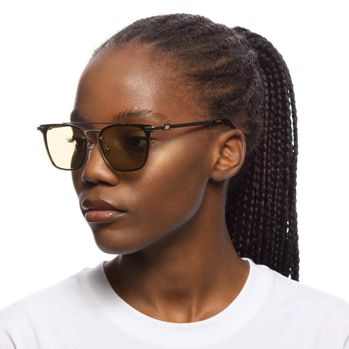 Le Specs Sheesh – Or – verres verts – portées