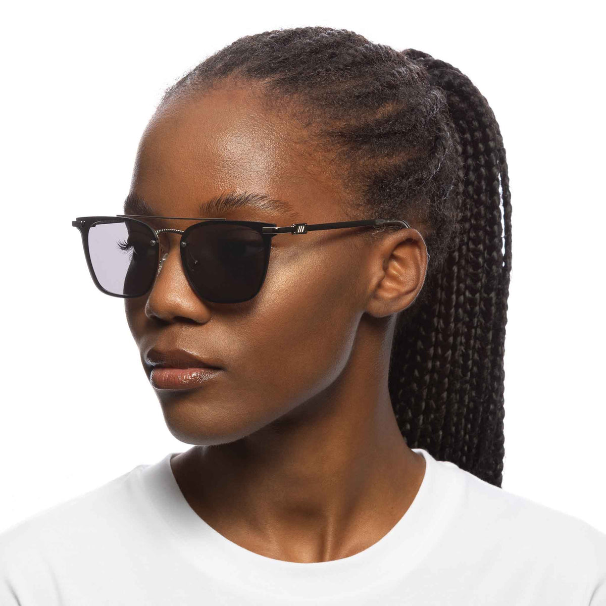Le Specs Sheesh – Argent – verres bleus miroir – portées
