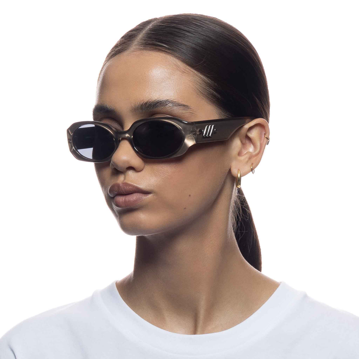 Le Specs Shebang – Marron – verres marron – portées