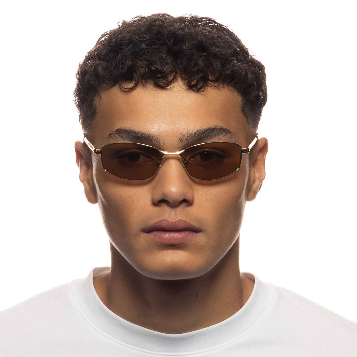 Le Specs Star Beam – Or – verres marron – portées