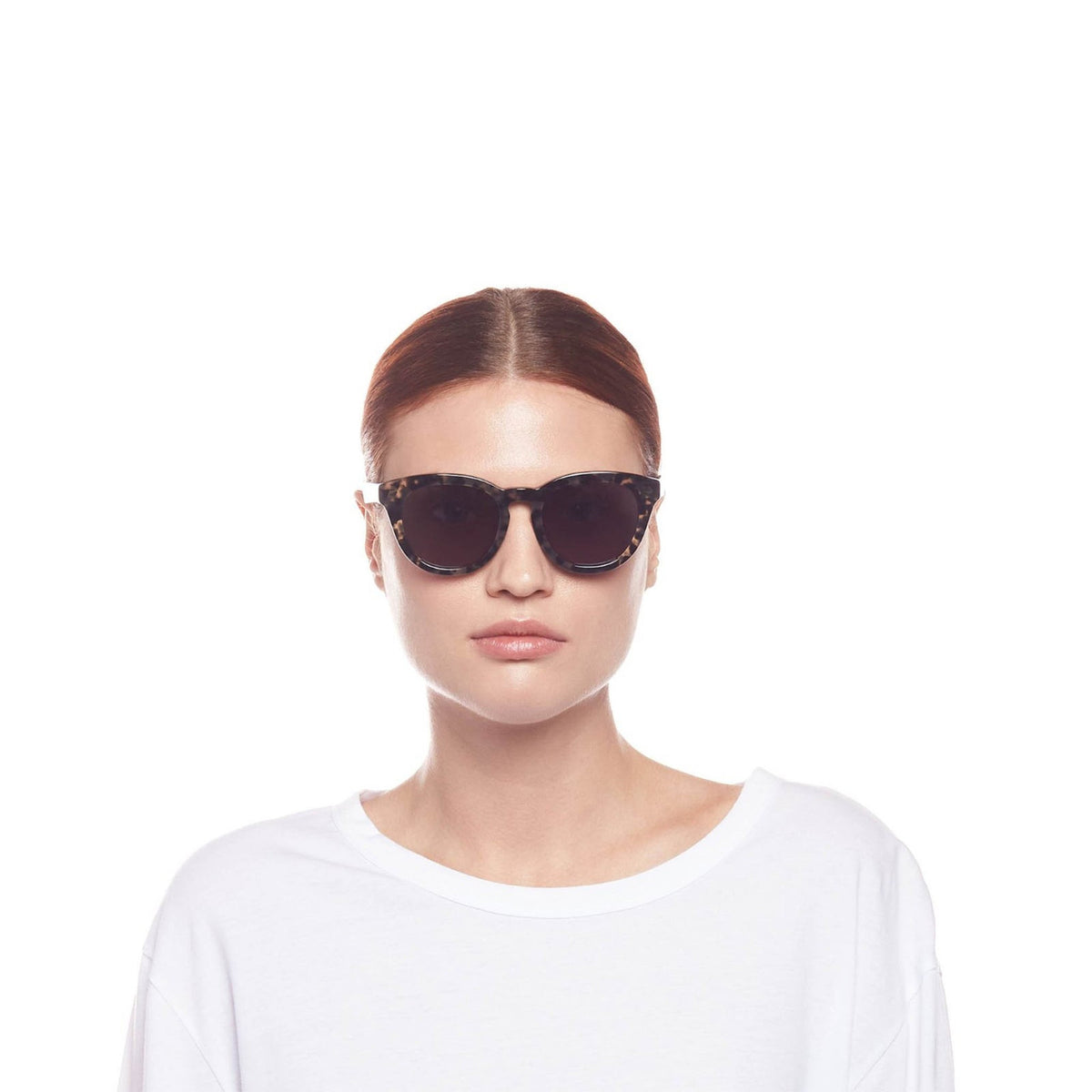 Le Specs Luxe Over & Over – Écaille – verres noirs – portées