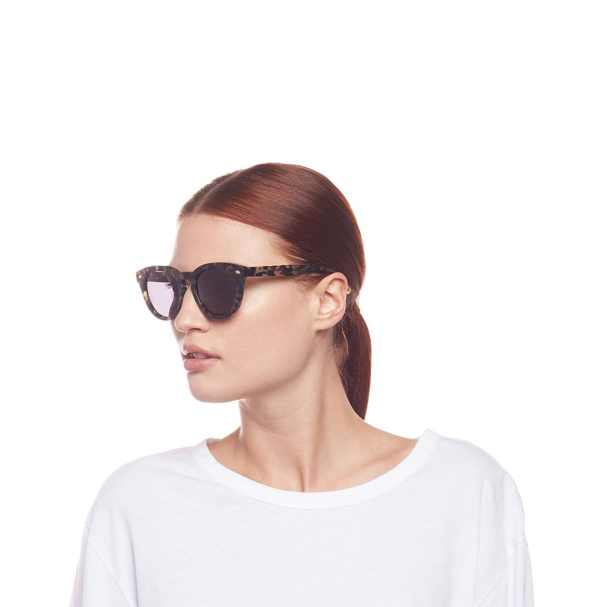 Le Specs Luxe Over & Over – Écaille – verres noirs – portées