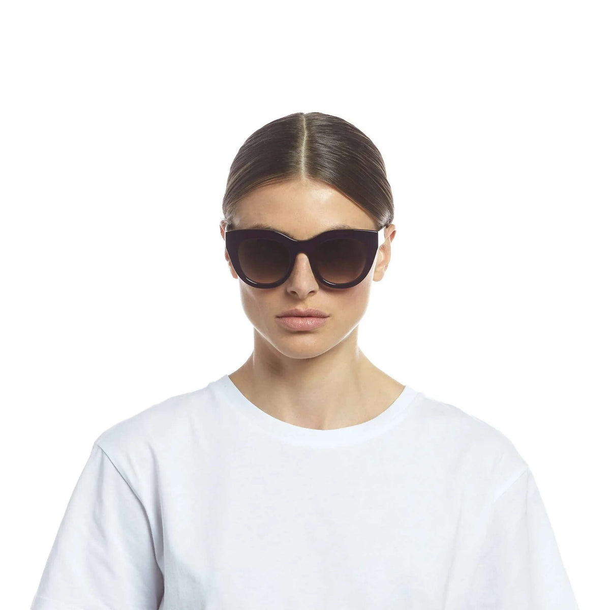 Le Specs Luxe Airy Canary – Mauve – verres marron – portées