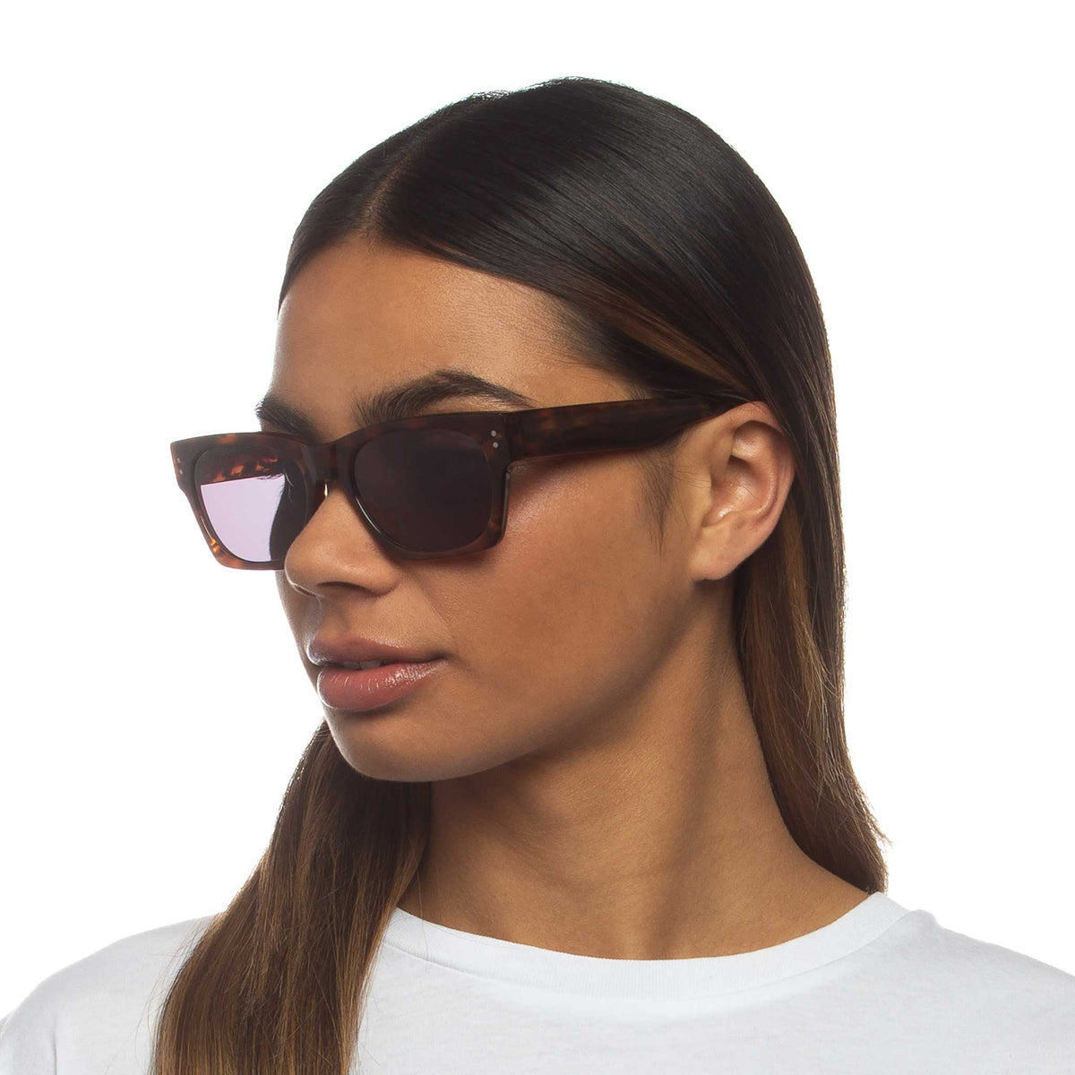 Le Specs Dang It – Écaille – verres noirs – portées