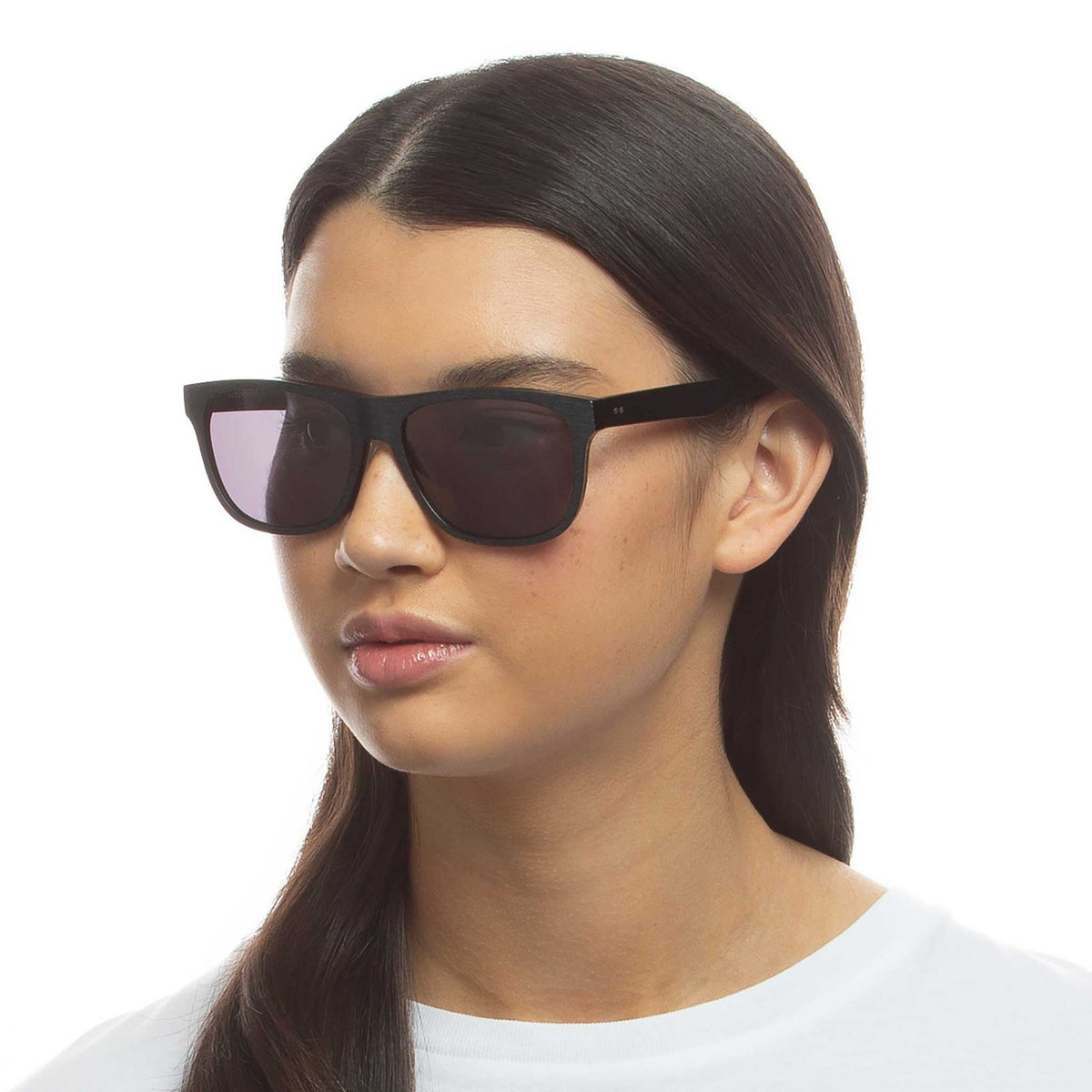Le Specs Luxe Hacienda – Noir mat – verres noirs – portées