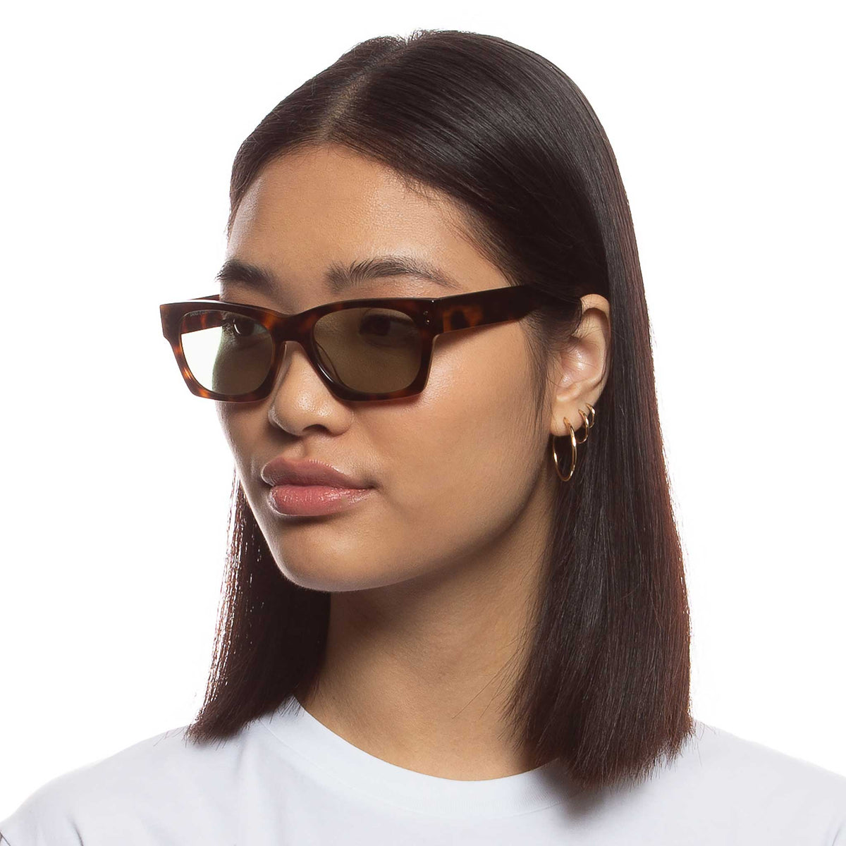 Le Specs Dang It – Écaille – verres verts – portées