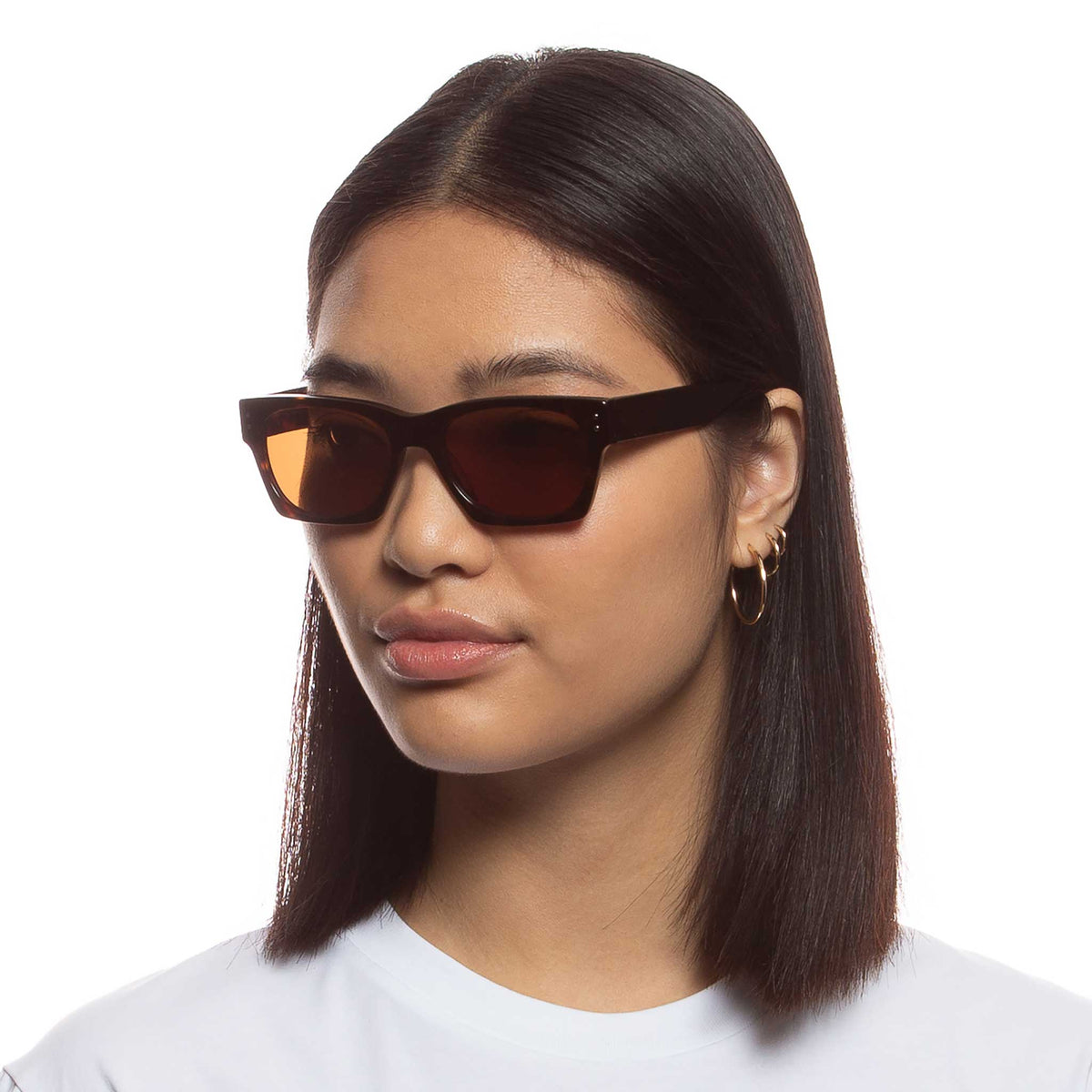 Le Specs Dang It – Écaille – verres marron – portées
