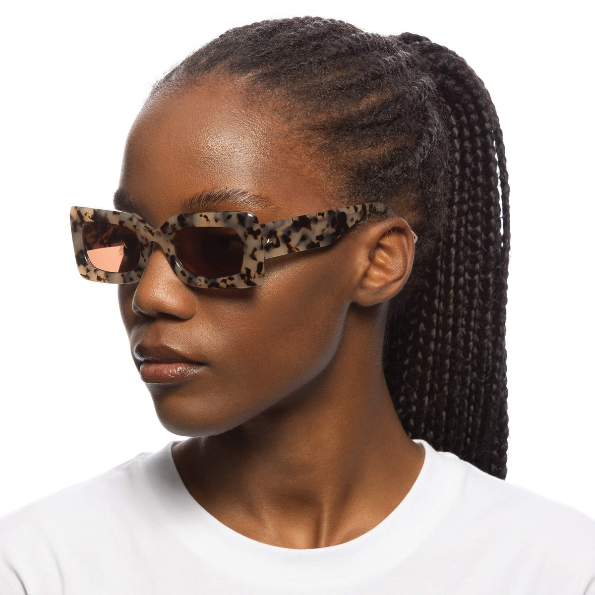 Le Specs Damnedest – Écaille – verres marron – portées