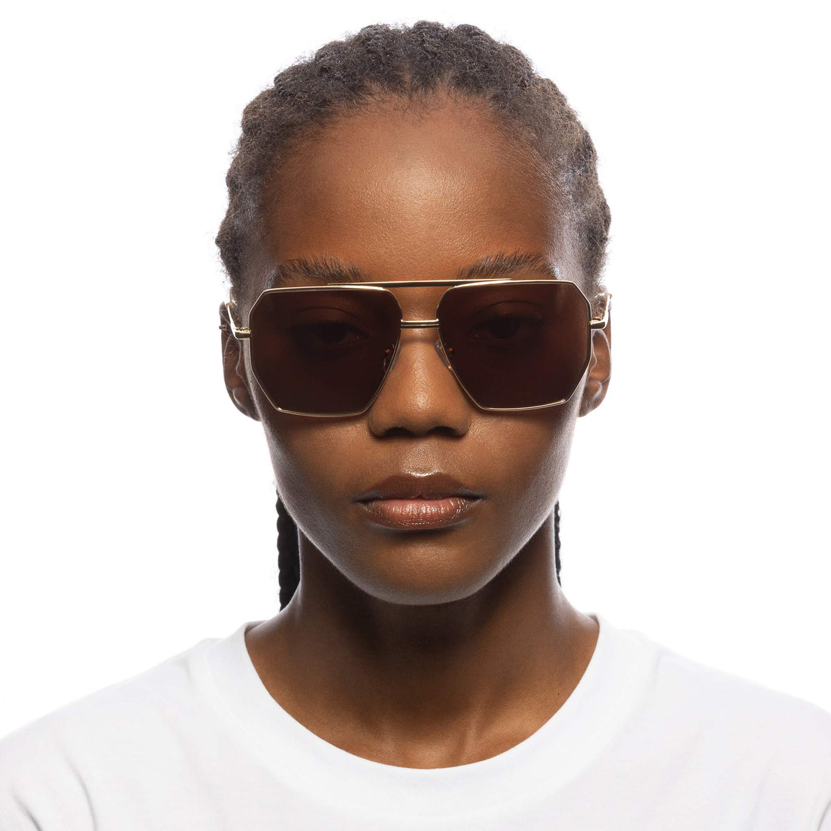 Le Specs Infamous – Or – verres marron – portées