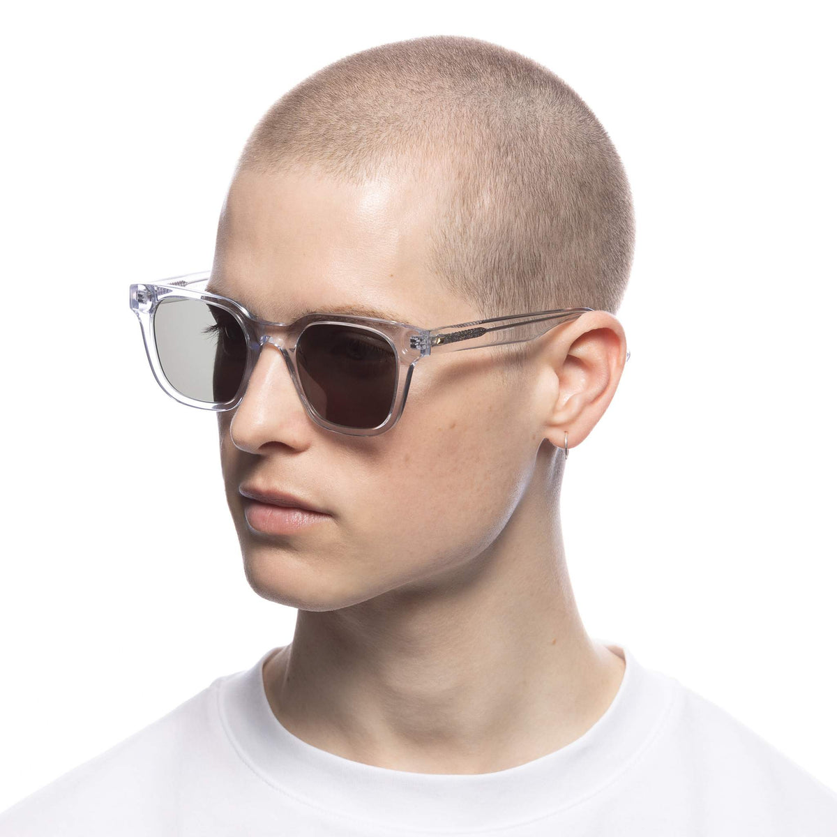 Le Specs Le Sustain Biopic 50 – Transparent – verres verts – portées