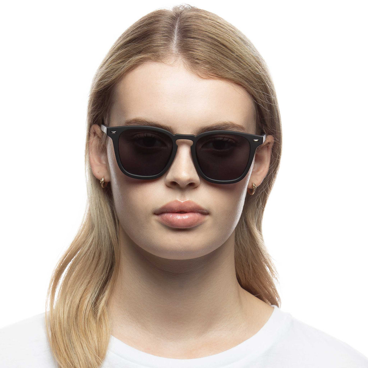 Le Specs No Biggie – Noir – verres noirs – portées