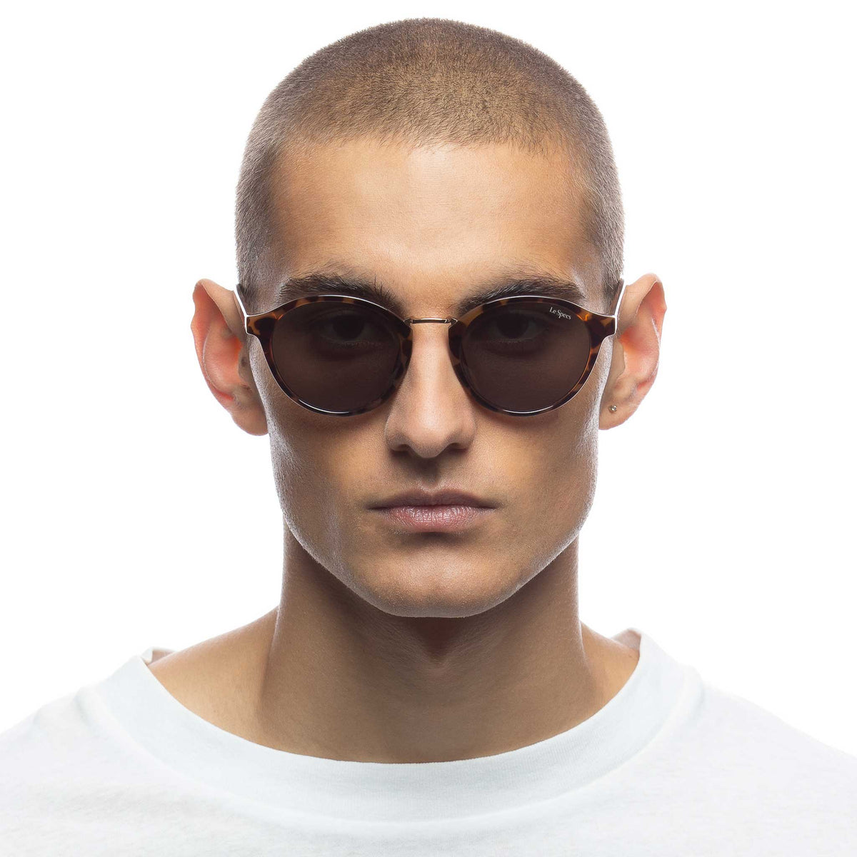 Le Specs Paradox – Écaille – verres marron – portées