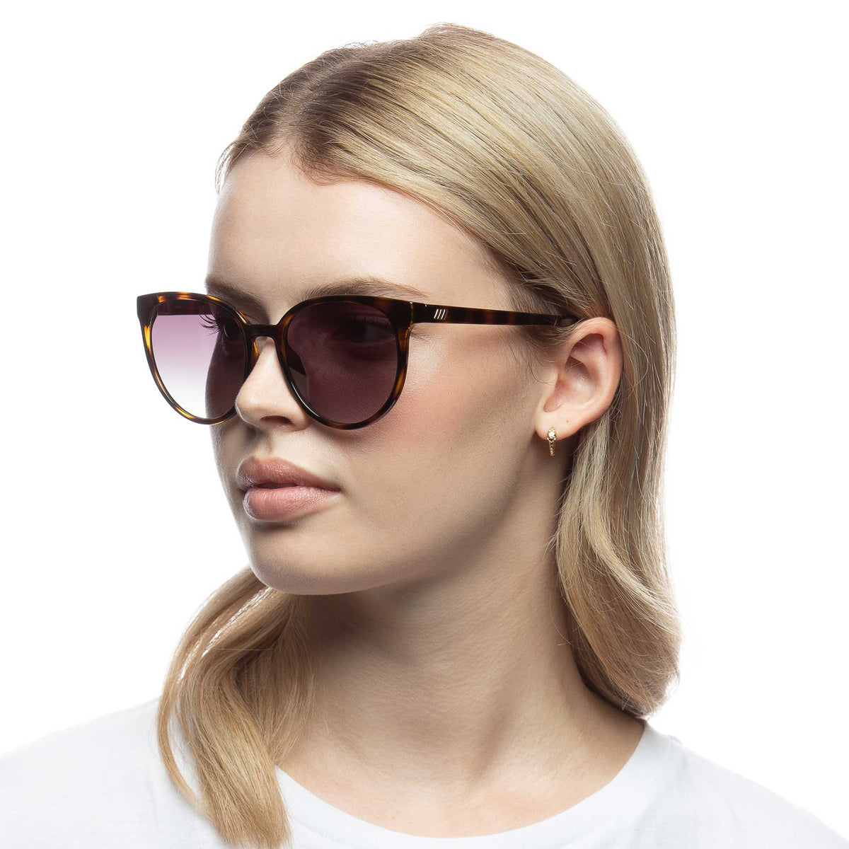 Le Specs Armada – Marron – verres marron – portées