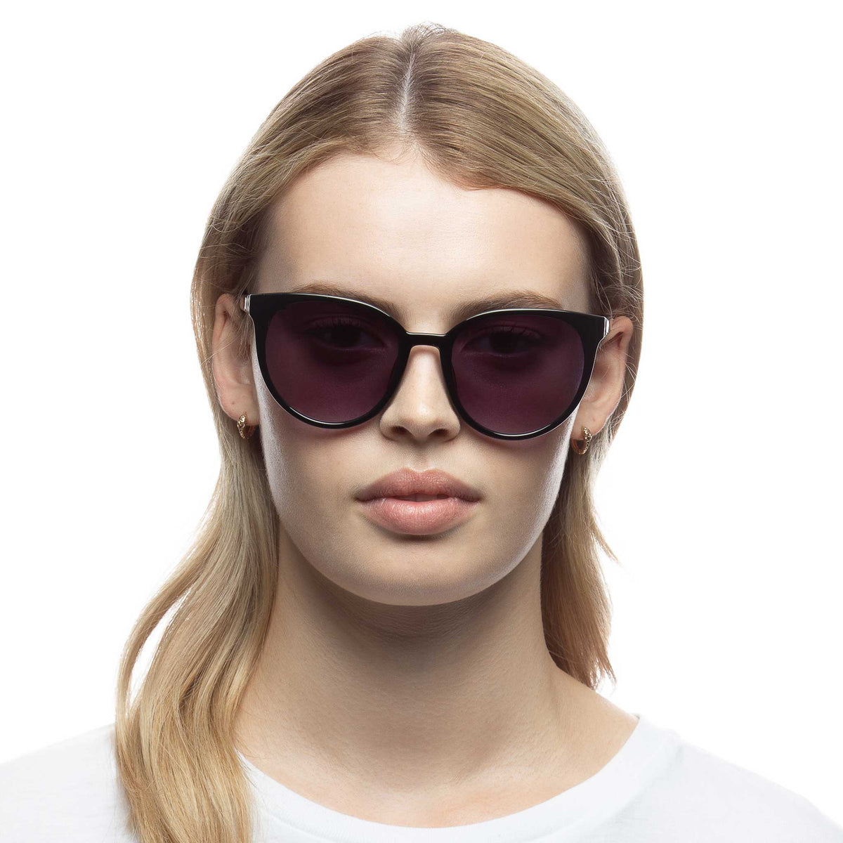 Le Specs Armada – Noir – verres noirs – portées