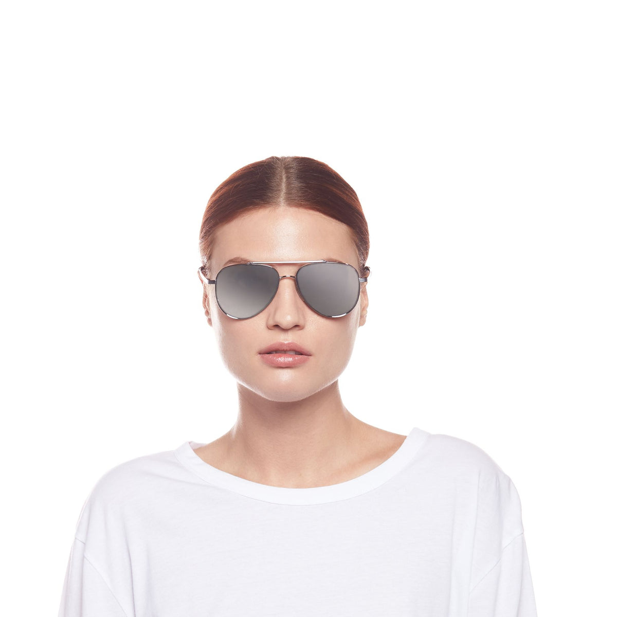 Le Specs Evermore – Argent – verres gris miroir – portées