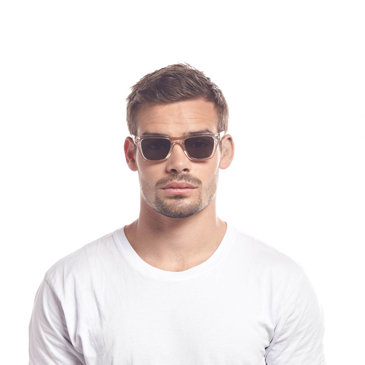 Le Specs Le Phoque – Transparent – verres gris – portées