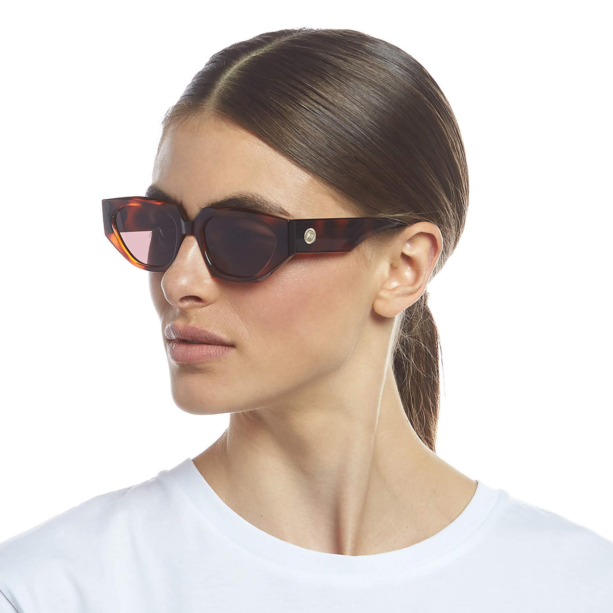 Le Specs Major! – Écaille – verres marron – portées