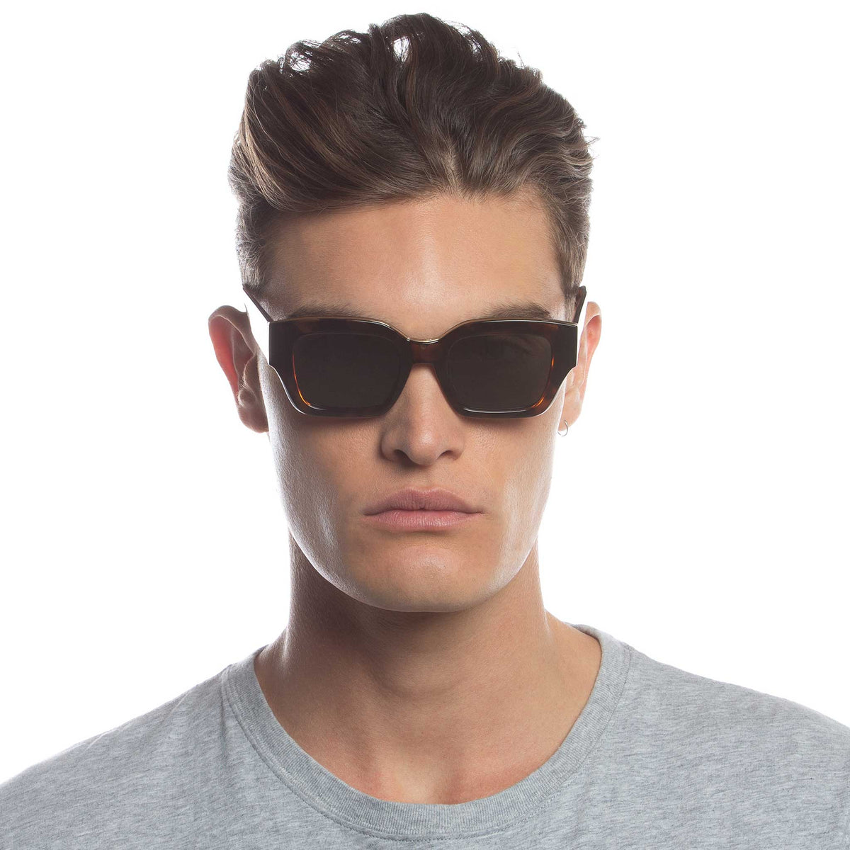 Le Specs Hypnos Alt Fit – Écaille – verres noirs – portées