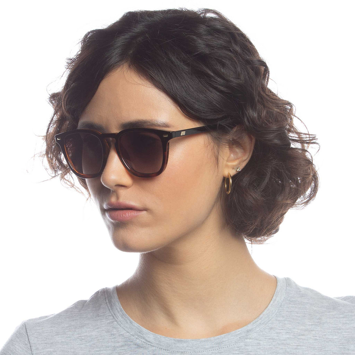 Le Specs No Biggie – Écaille – verres marron – portées