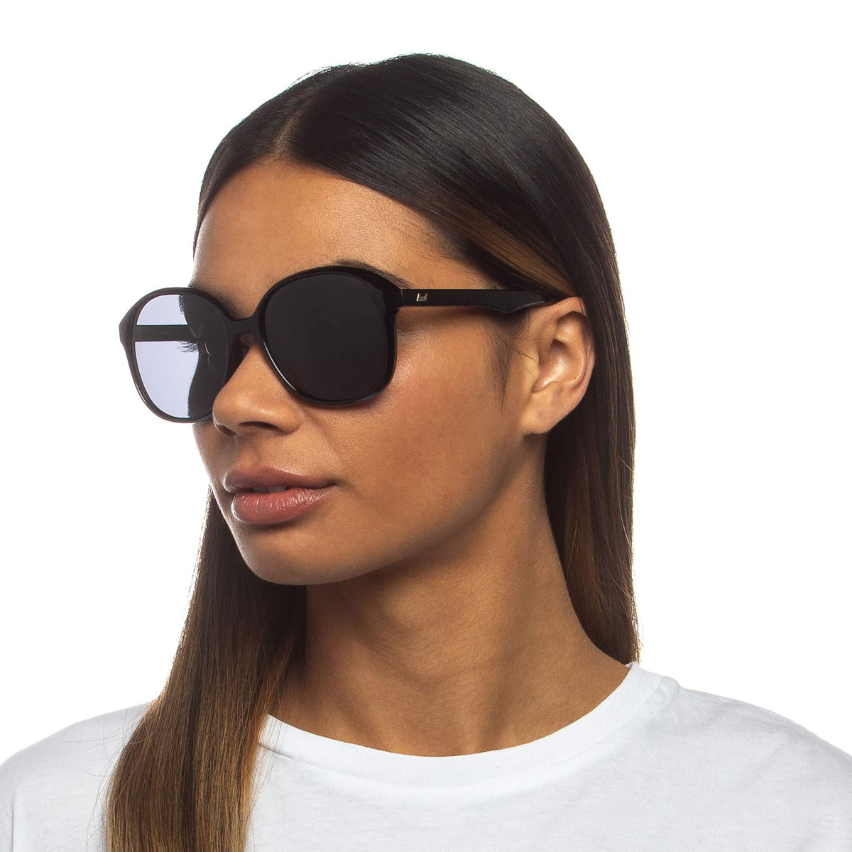 Le Specs Stupid Cupid – Noir – verres noirs polarisés – portées