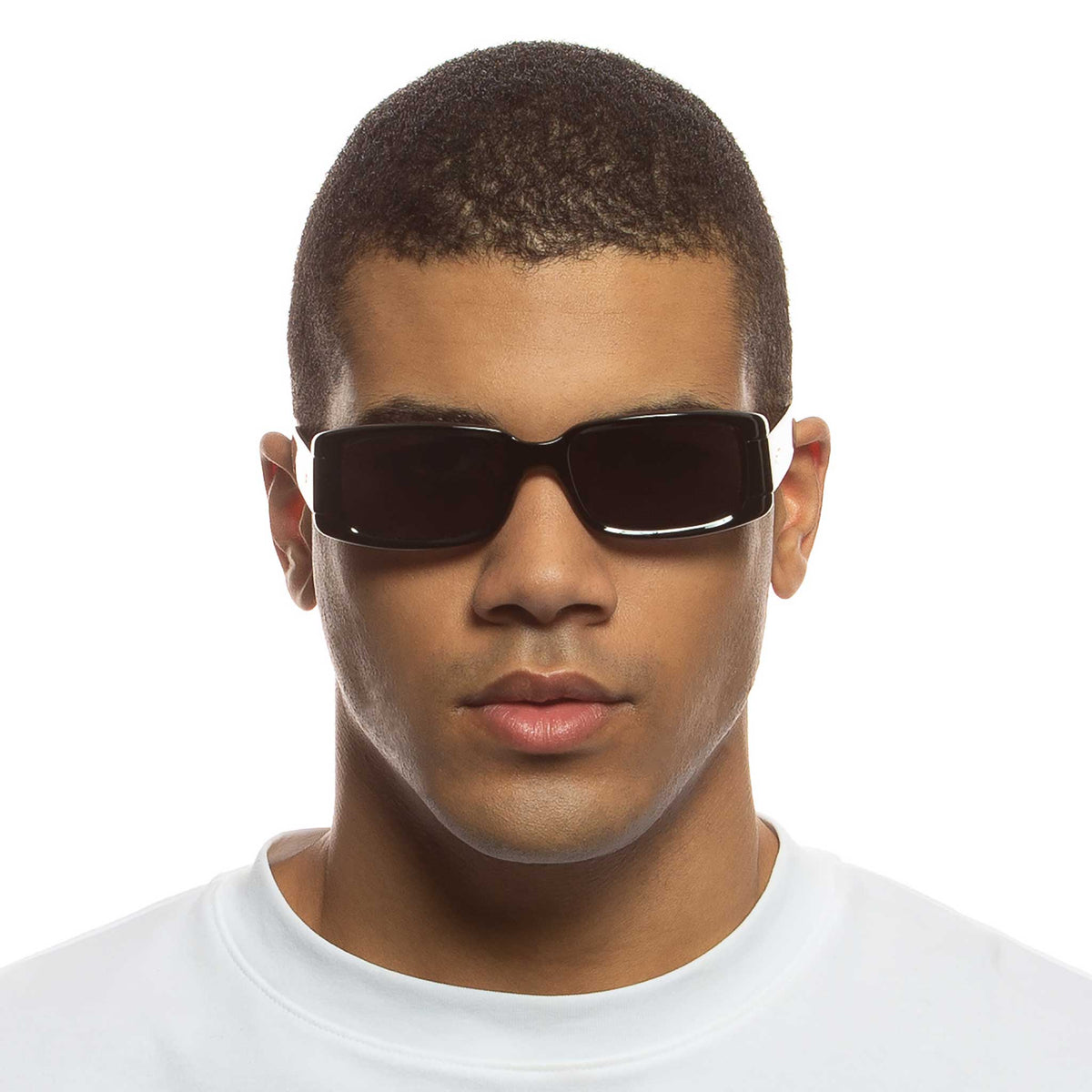 Le Specs So Into You – Noir – verres noirs – portées