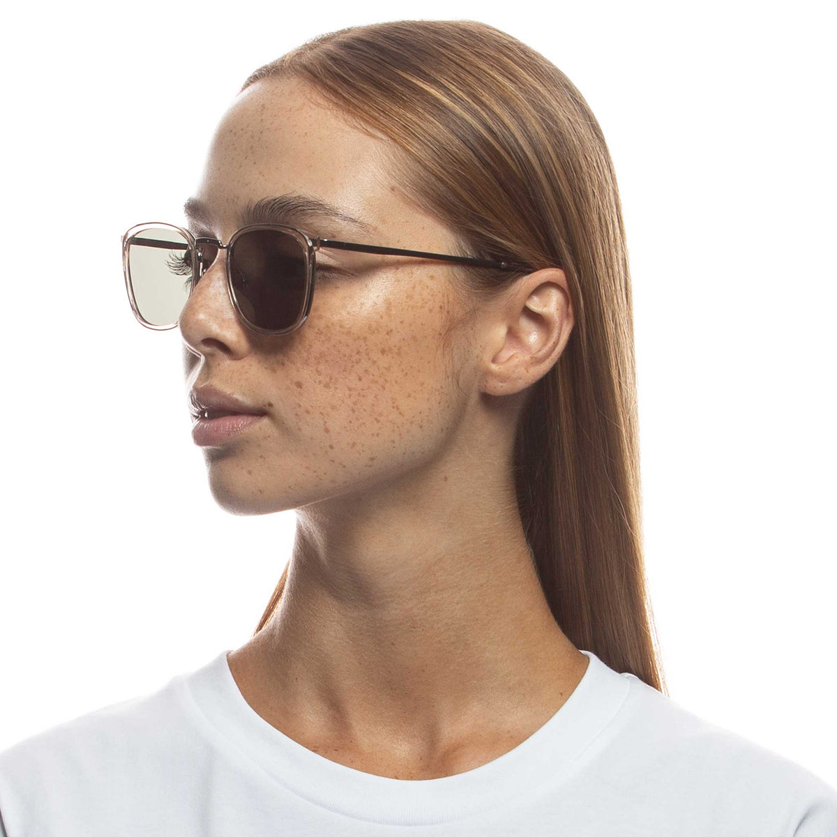 Le Specs Racketeer – Transparent – verres verts – portées