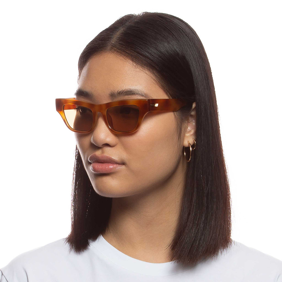 Le Specs Hankering – Écaille – verres marron – portées