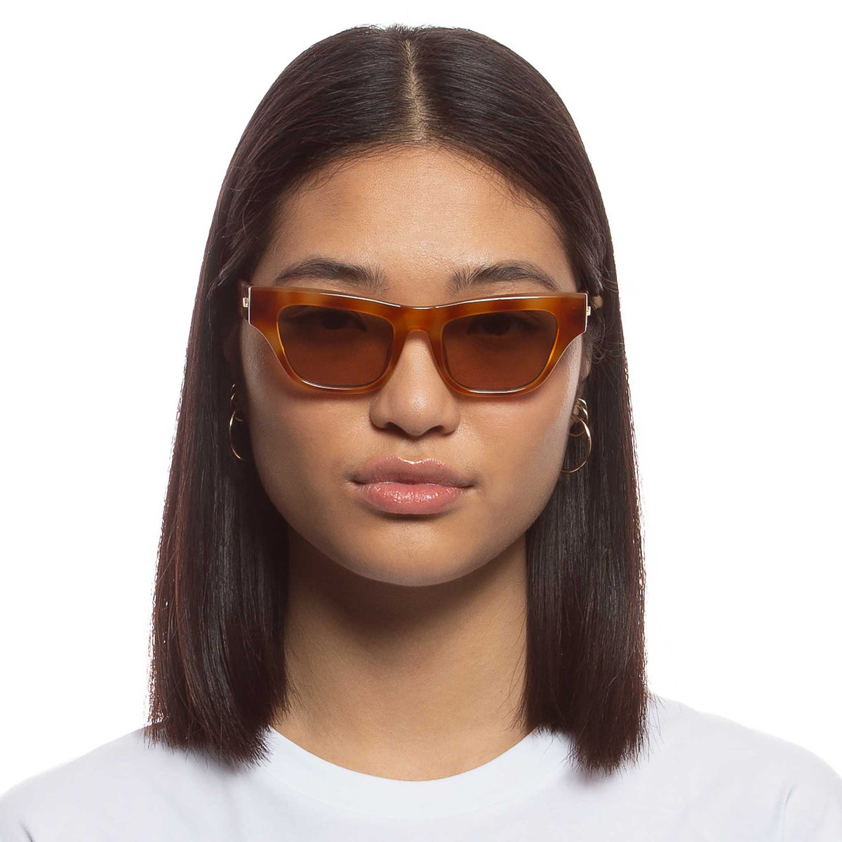 Le Specs Hankering – Écaille – verres marron – portées