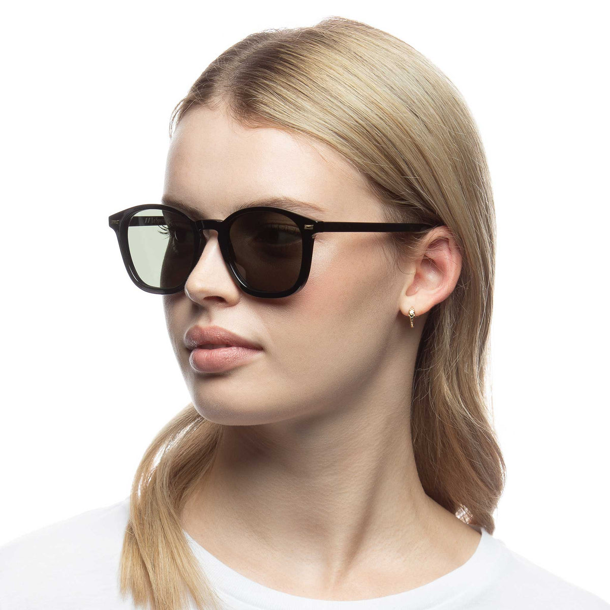 Le Specs Le Sustain Simplastic – Noir – verres verts – portées