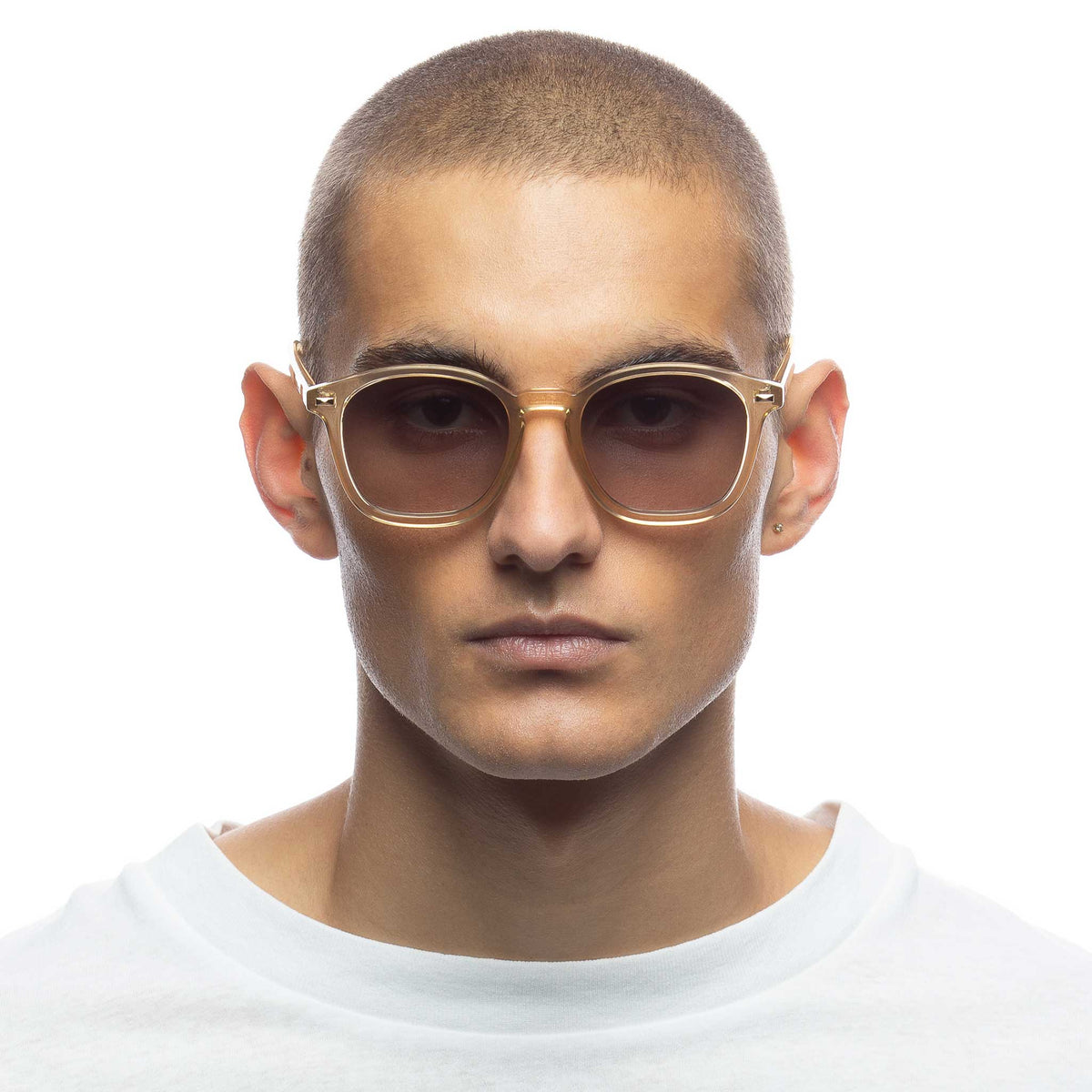 Le Specs Le Sustain Simplastic – Transparent – verres gris – portées
