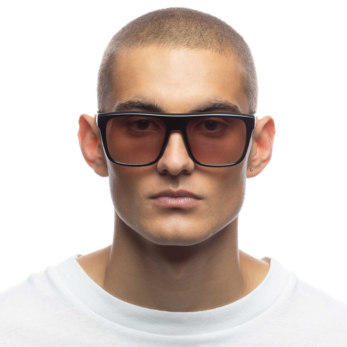 Le Specs Aristoplastic – Noir – verres marron – portées