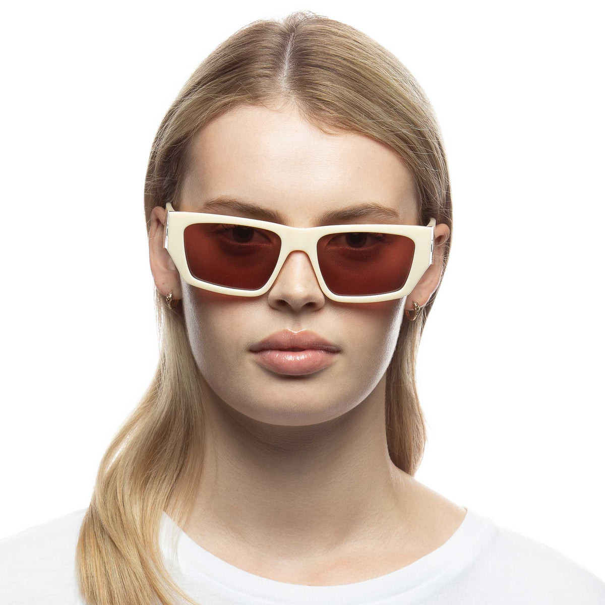 Le Specs Le Sustain Plastic Measures – Beige – verres marron – portées
