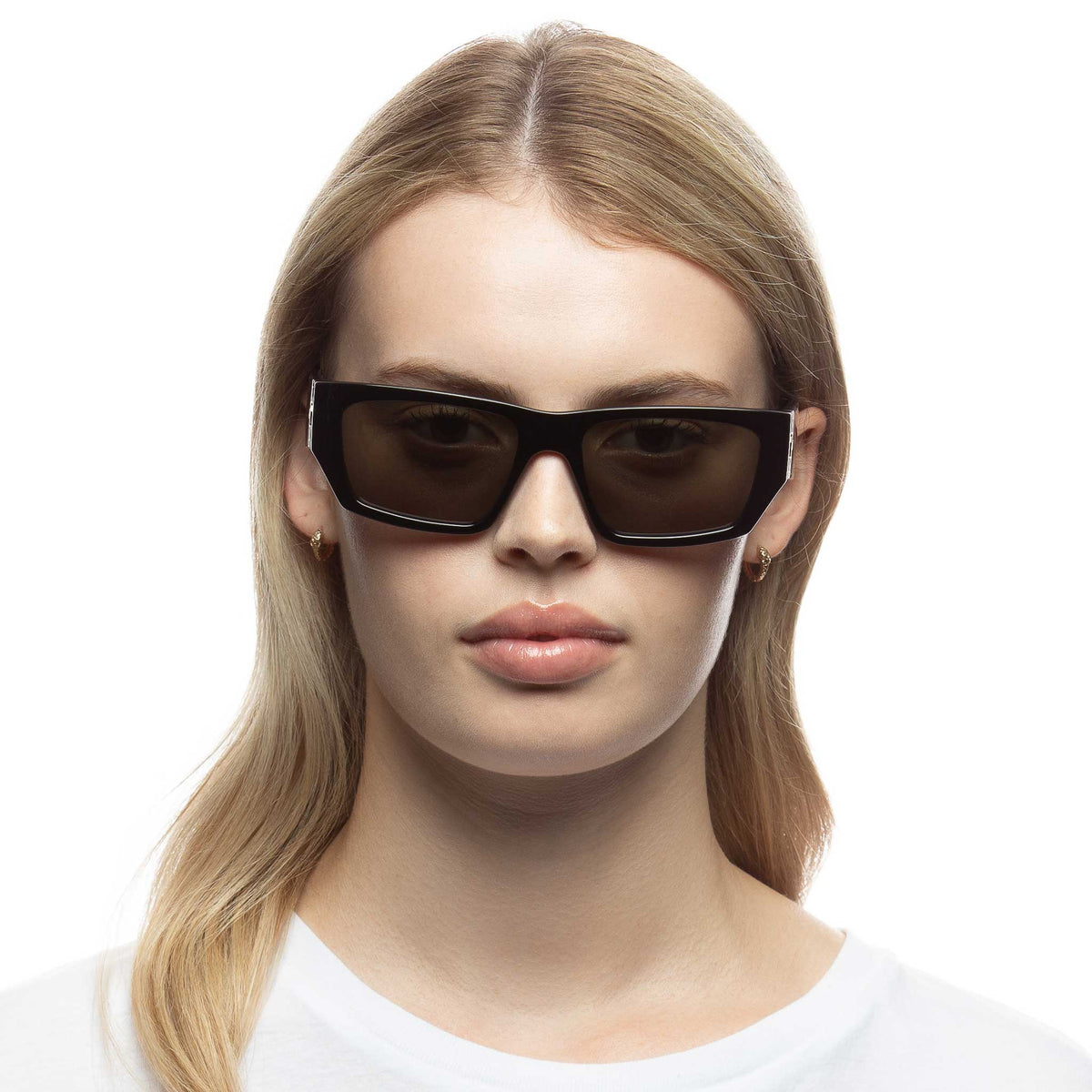 Le Specs Le Sustain Plastic Measures – Noir – verres noirs – portées