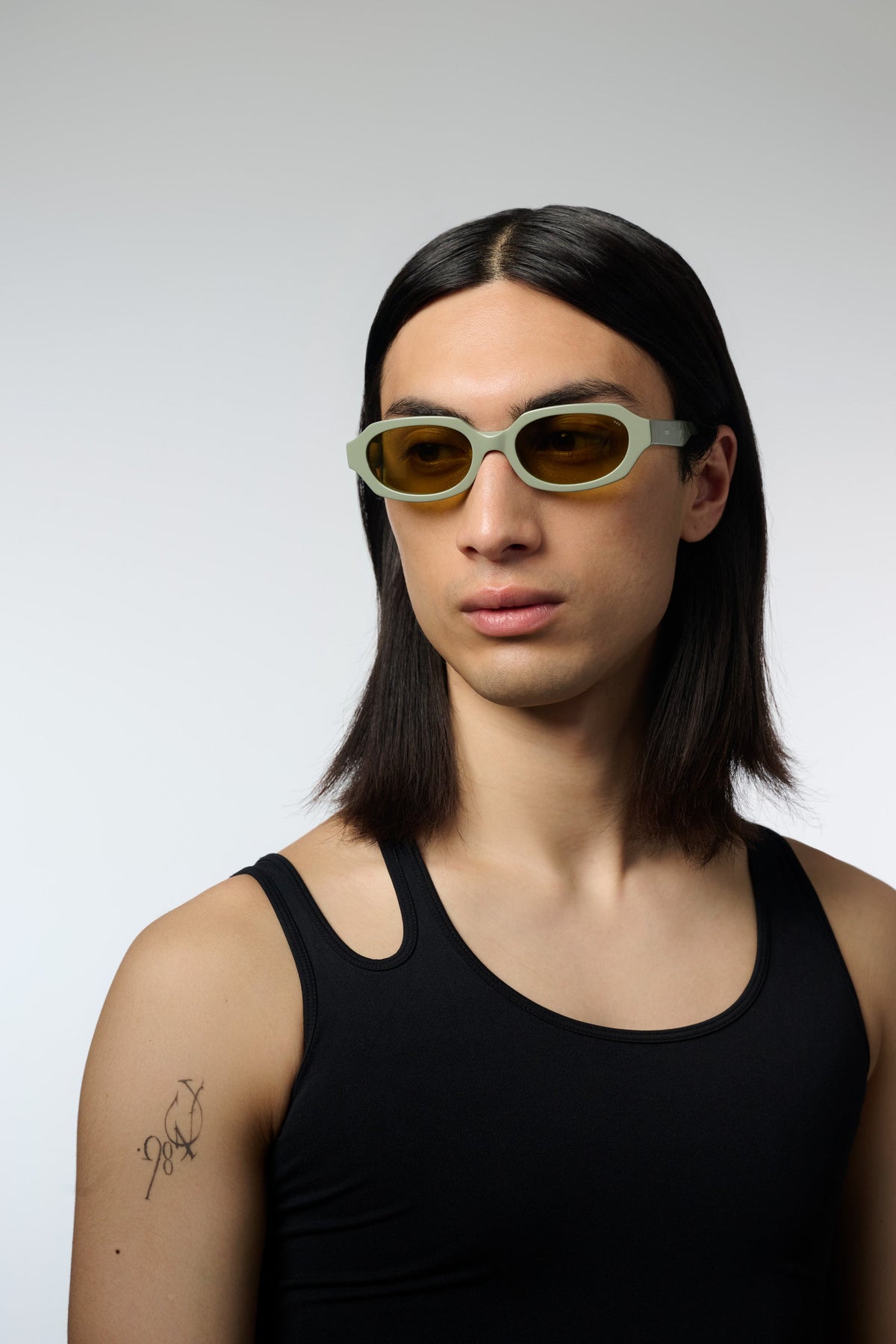 Komono Reese – Vert sauge – verres jaunes polarisés – portées