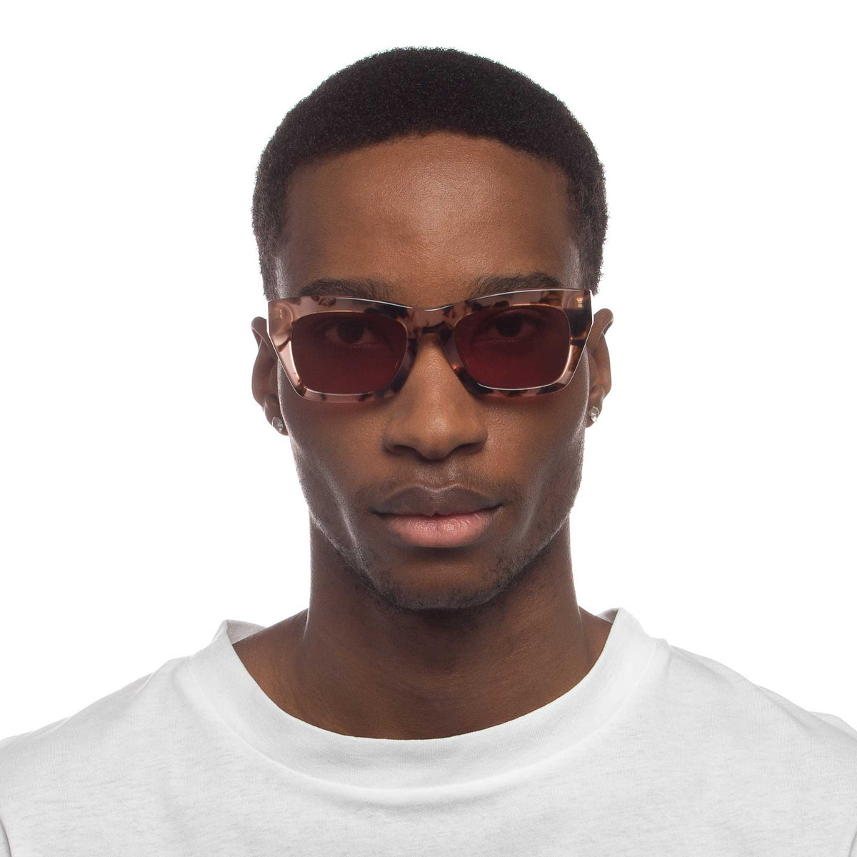 Le Specs Luxe Vega Alt Fit – Écaille – verres roses – portées