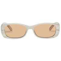Le Specs - Unreal! Exclusive