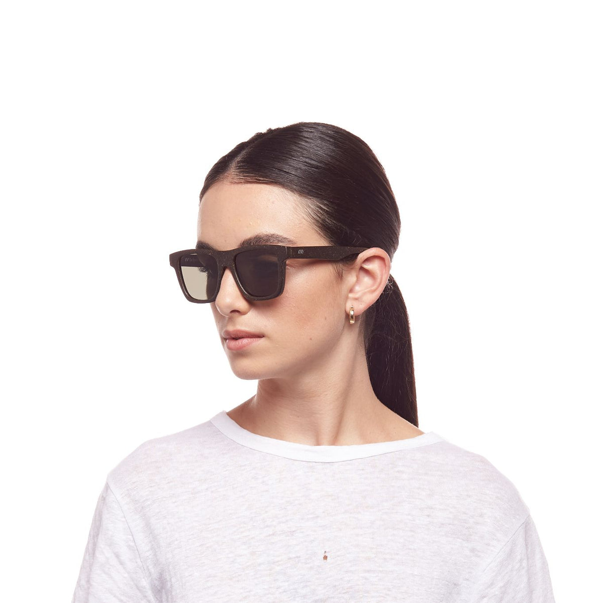 Le Specs Le Sustain Grassy Knoll – Marron – verres verts – portées