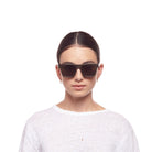 Le Specs Le Sustain Grassy Knoll – Marron – verres verts – portées