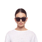 Le Specs Le Sustain Grassy Knoll – Noir – verres noirs – portées