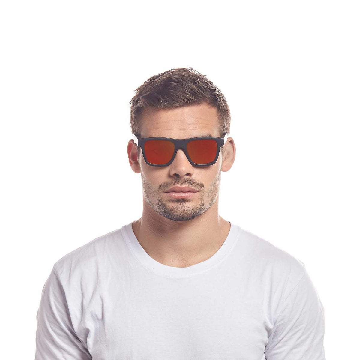 Le Specs Le Sustain Grassy Knoll – Noir – verres orange miroir – portées